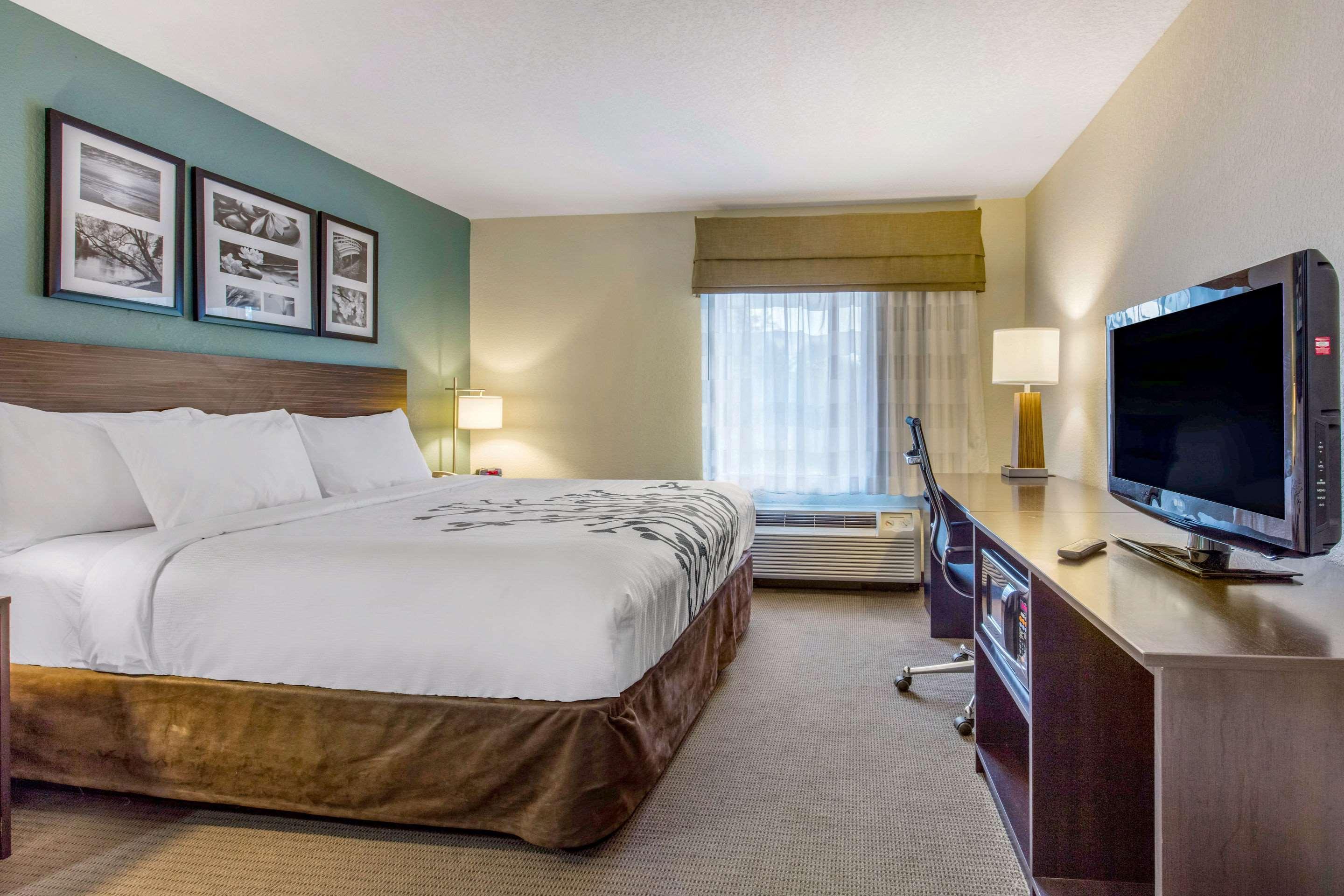 Sleep Inn & Suites Auburn Campus Area I-85 Екстер'єр фото